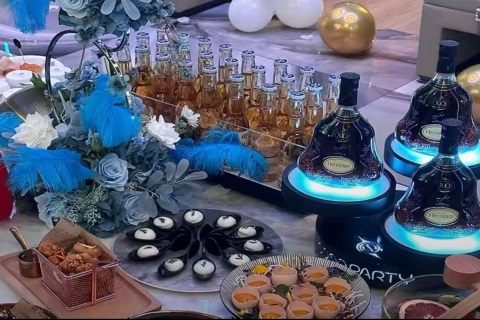 2025年南京夜场招聘女营销 专车接送日结1600起